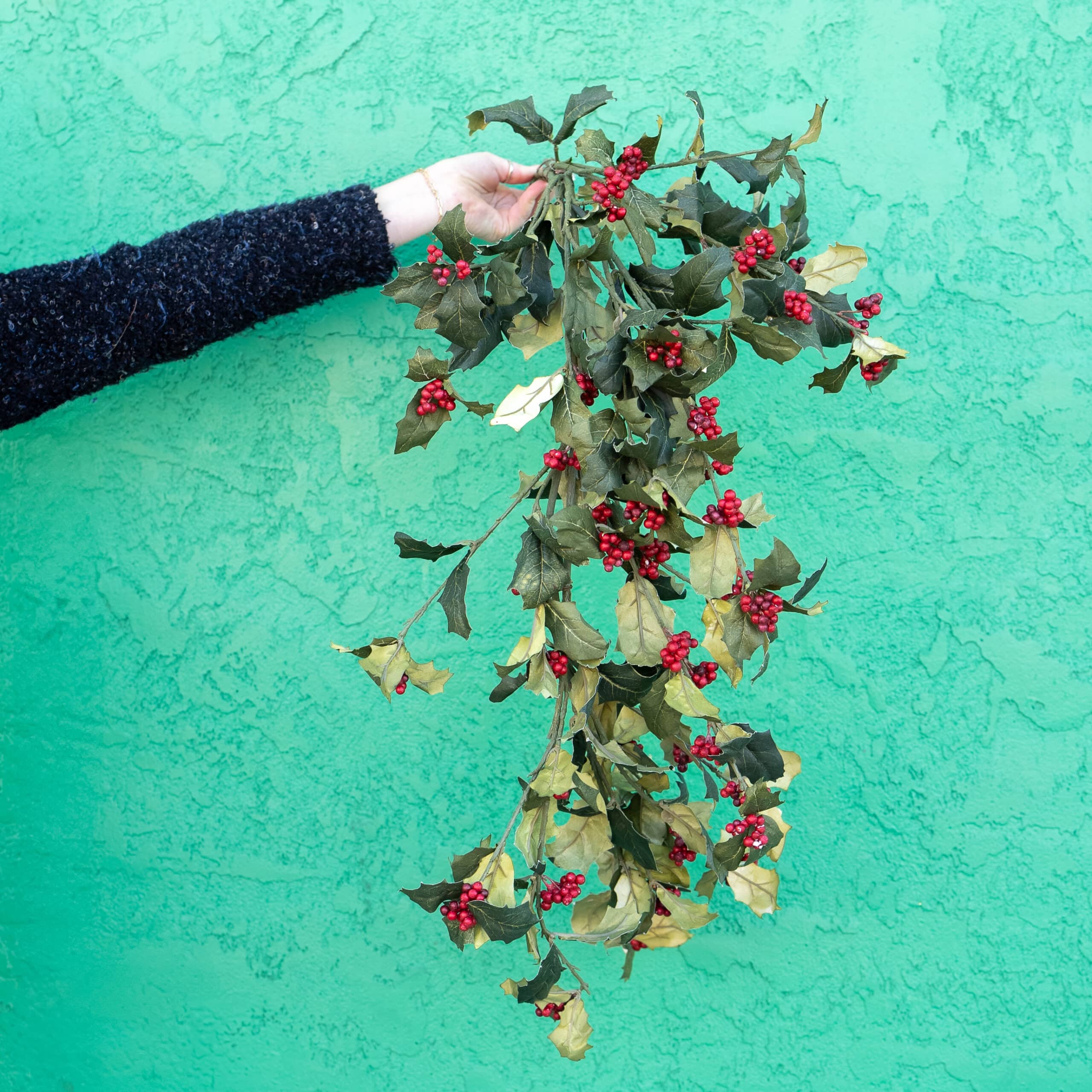 Artificial Vintage Holly and Red Berry Garland, 44″ image